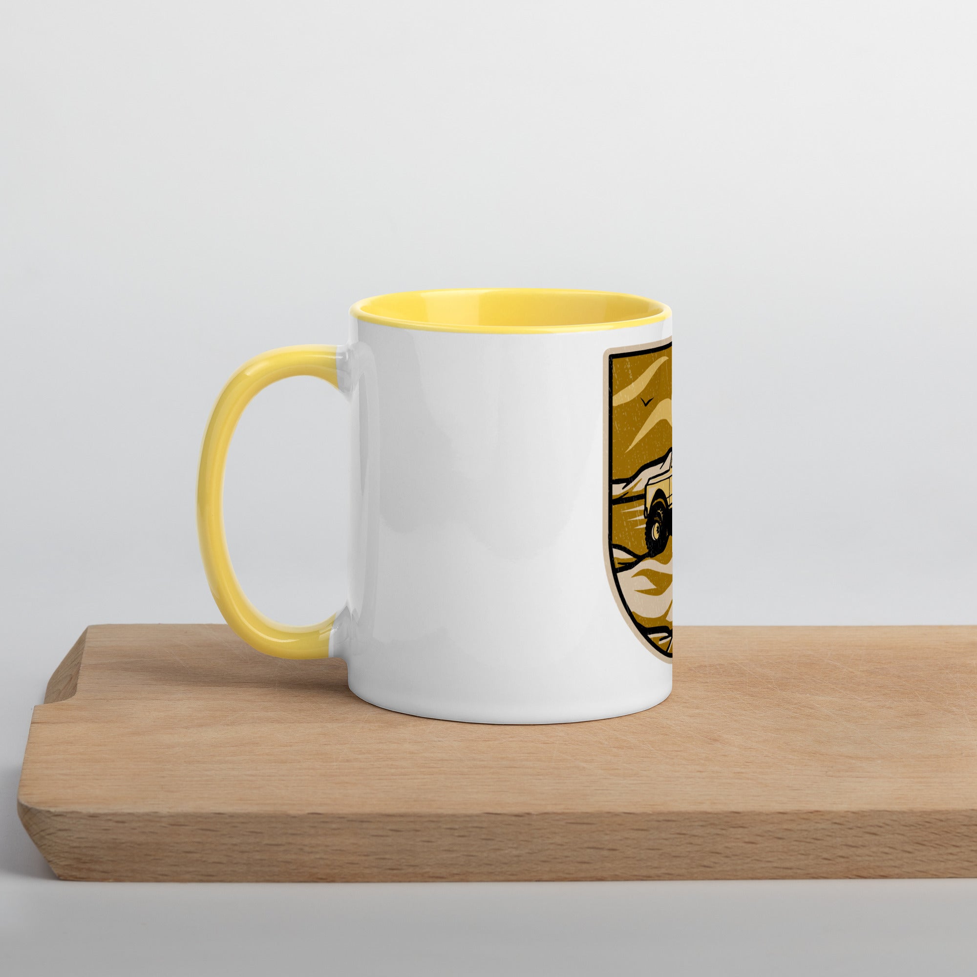 La Blazer Amarilla Mug with Color Inside