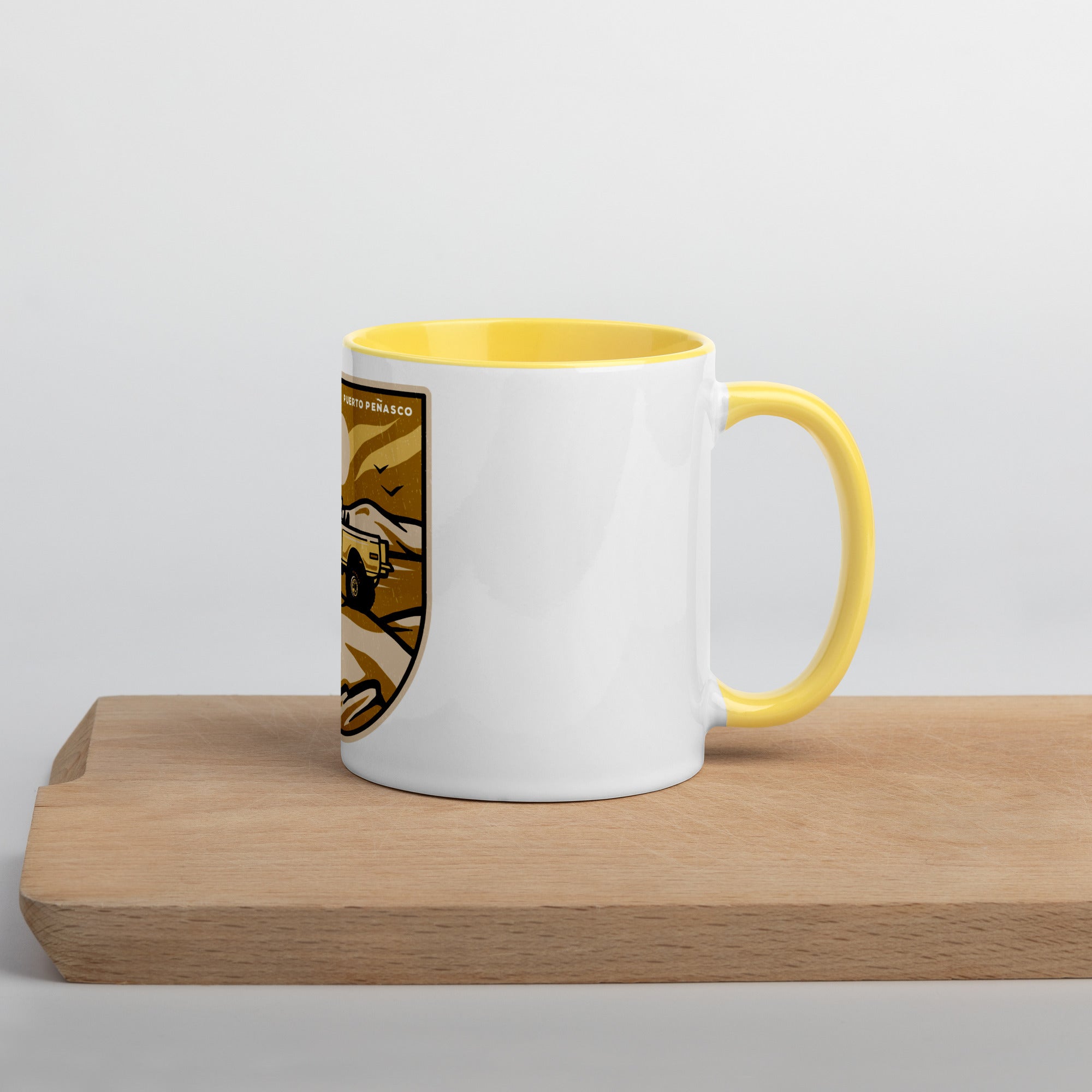 La Blazer Amarilla Mug with Color Inside